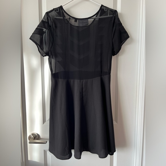 MinkPink black mini dress - Picture 2 of 12